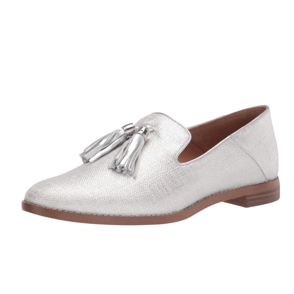 Franco Sarto Vintage Silver Metallic Tassel Carolyn Loafers Women's Size 6M